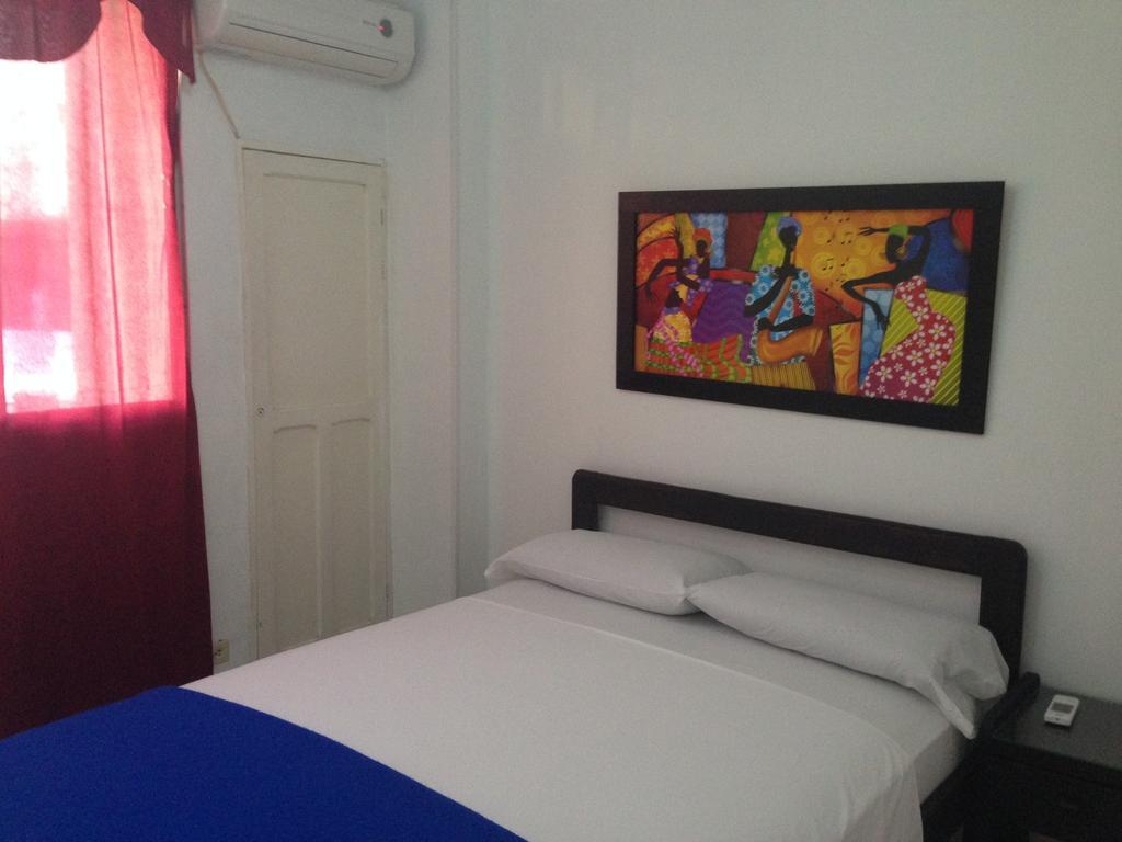 Hotel Tiskirama Rodadero サンタ・マルタ 部屋 写真